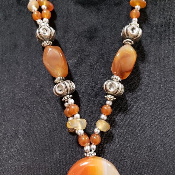 Women's Fashion Chunky Charm Beaded Big Pendant Choker Necklace w/ Lobster Clasp - Picture 4 of 7